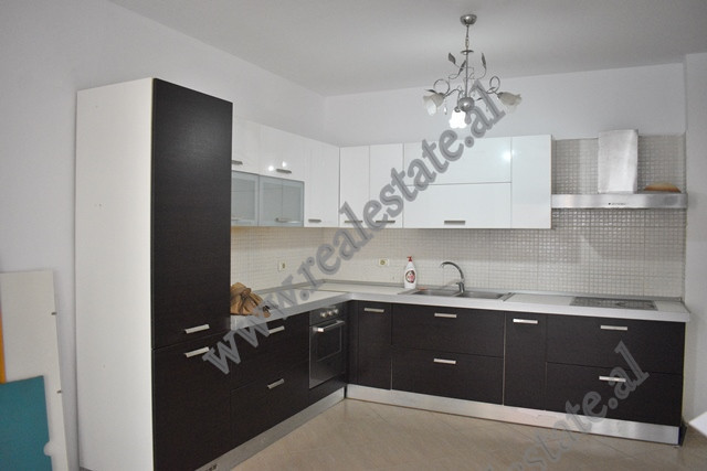 Apartament 2+1 per shitje ne zonen e Selites ne Tirane